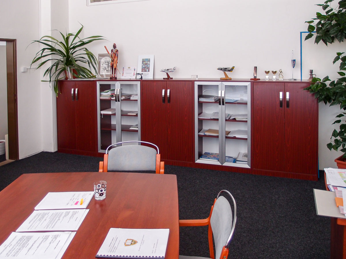 Výroba nábytku, vybavení kanceláře  - NODIS interiors